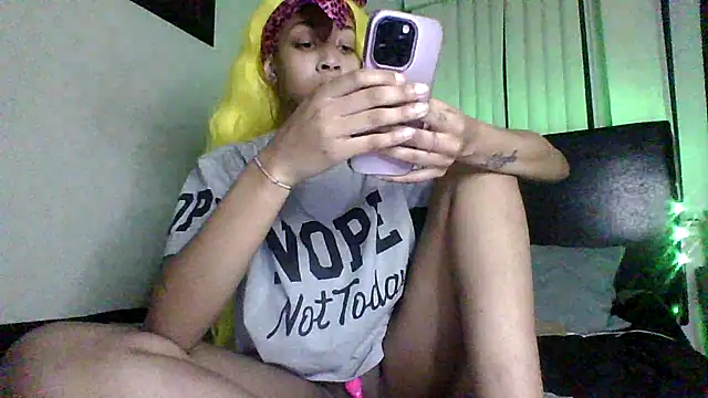 Snapshot of sexybribri@xh chatting on January 10, 2025, 2:35 am sexybribrixh online show from January 10, 2025, 2:35 am