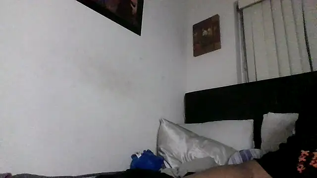 Snapshot of sexybribri@xh chatting on January 18, 2025, 7:59 am sexybribrixh online show from January 18, 2025, 7:59 am