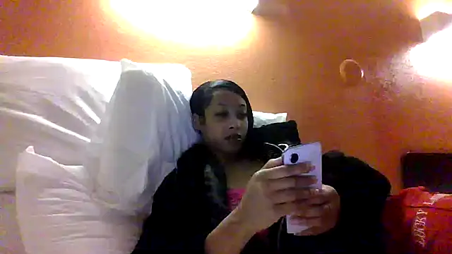 Snapshot of sexybribri@xh chatting on October 15, 2025, 5:29 am sexybribrixh online show from October 15, 2025, 5:29 am