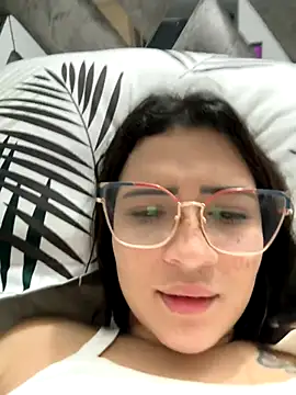Snapshot of cutesarah_ chatting on September 21, 2025, 5:53 am cutesarah online show from September 21, 2025, 5:53 am