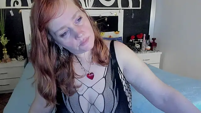 Snapshot of SinFulTitsDD chatting on January 30, 2025, 7:26 pm SinFulTitsDD online show from January 30, 2025, 7:26 pm