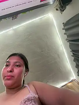 mariatudulceadiccion online show from June 28, 2026, 12:49 am