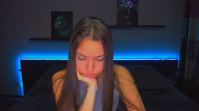 AlexaBarkley online show from October 28, 2025, 12:25 am