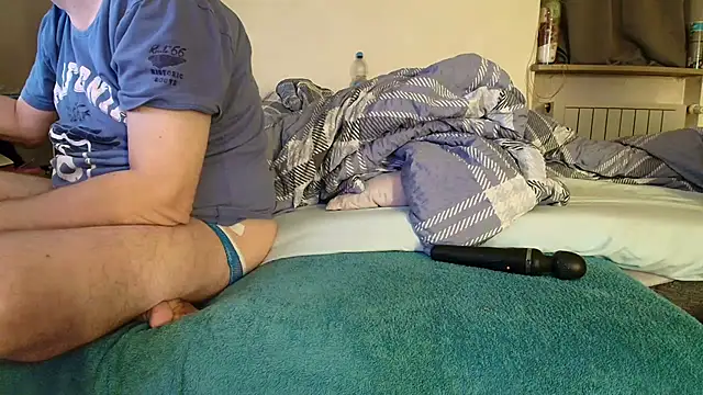 HotBiPaar online show from November 20, 2025, 11:04 pm