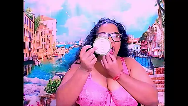 Snapshot of Indianfairy99 chatting on December 18, 2025, 7:53 pm Indianfairy99 online show from December 18, 2025, 7:53 pm