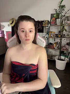 sweetest pie online show from April 30, 2026, 8:37 pm
