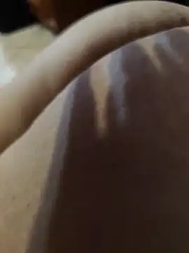 LovlyAnnie online show from September 9, 2025, 4:12 am