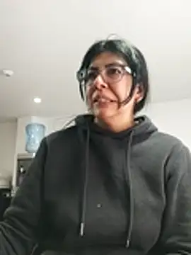 Snapshot of aisha_latina chatting on November 6, 2025, 3:24 pm aisha latina online show from November 6, 2025, 3:24 pm