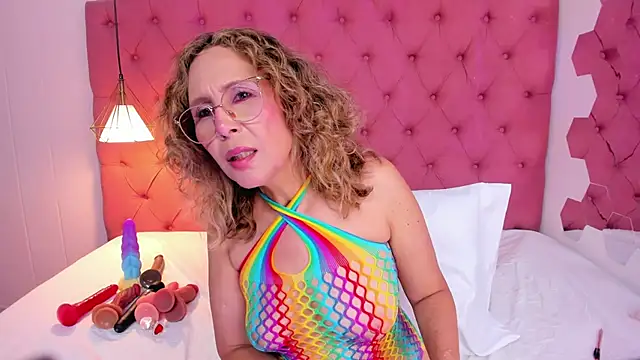Snapshot of DaliaScoth chatting on January 17, 2025, 10:34 pm DaliaScoth online show from January 17, 2025, 10:34 pm