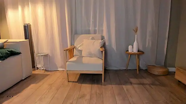 jin  ray online show from November 19, 2025, 1:44 pm