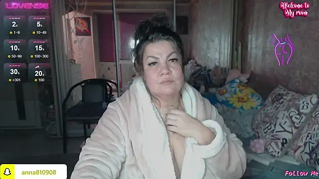 femme fatale1 online show from November 20, 2025, 8:19 pm