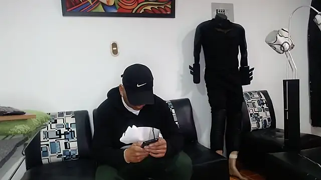 Black hot266 online show from September 20, 2025, 1:56 pm