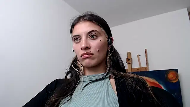 mariecam420 online show from December 13, 2024, 8:47 pm