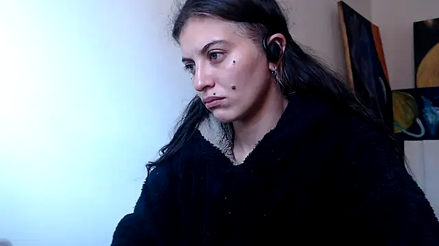 mariecam420 online show from December 19, 2024, 5:18 pm