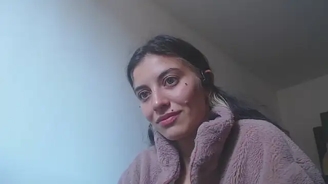 mariecam420 online show from December 22, 2024, 4:48 pm