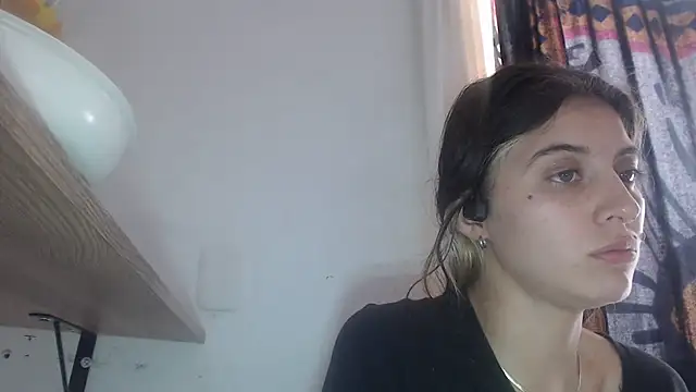 mariecam420 online show from January 2, 2025, 4:13 pm