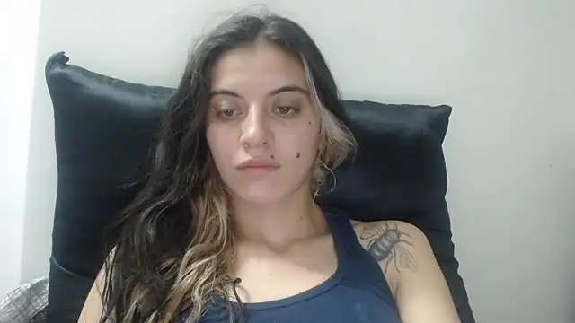 mariecam420 online show from January 26, 2025, 12:26 am