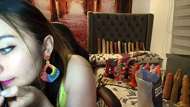 sofia23dirty online show from March 19, 2026, 10:47 pm