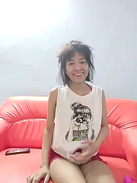 Little suzy5 online show from December 17, 2025, 9:32 pm