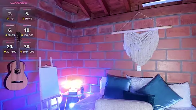 RouseColins online show from November 7, 2025, 10:21 pm