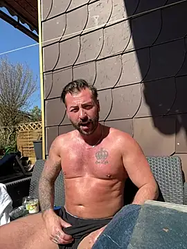 2guysforu online show from March 20, 2025, 11:16 am
