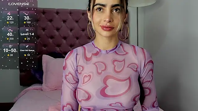 Snapshot of alissondomitt chatting on February 28, 2025, 9:23 pm alissondomitt online show from February 28, 2025, 9:23 pm