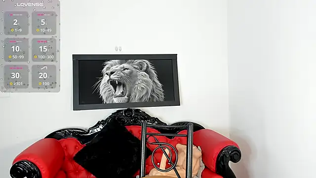 Snapshot of alissondomitt chatting on October 29, 2025, 3:58 pm alissondomitt online show from October 29, 2025, 3:58 pm