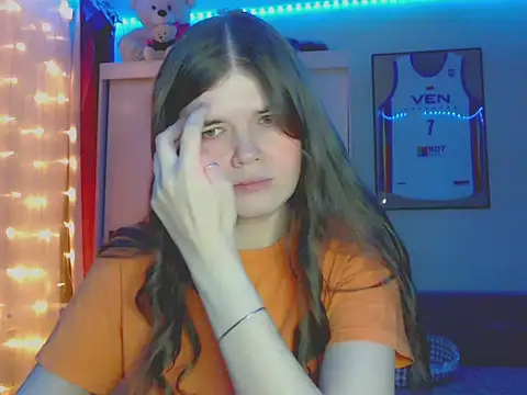 Klementa online show from December 3, 2025, 7:34 pm