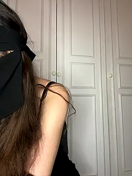 Snapshot of arabiaAna chatting on September 25, 2025, 11:41 pm arabiaAna online show from September 25, 2025, 11:41 pm