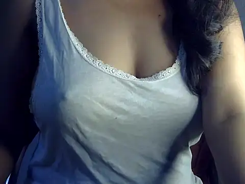 Snapshot of SiaraSiyA chatting on October 8, 2025, 5:10 pm SiaraSiyA online show from October 8, 2025, 5:10 pm