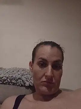 lsvegas online show from October 18, 2025, 1:30 am