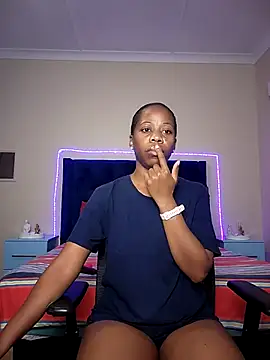 Snapshot of QUEENMANDYY chatting on March 20, 2026, 3:33 am QUEENMANDYY online show from March 20, 2026, 3:33 am