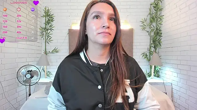 Snapshot of miataylorr1 chatting on February 3, 2025, 11:53 am miataylorr1 online show from February 3, 2025, 11:53 am