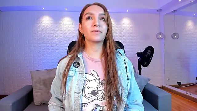 Snapshot of miataylorr1 chatting on September 12, 2025, 11:54 am miataylorr1 online show from September 12, 2025, 11:54 am