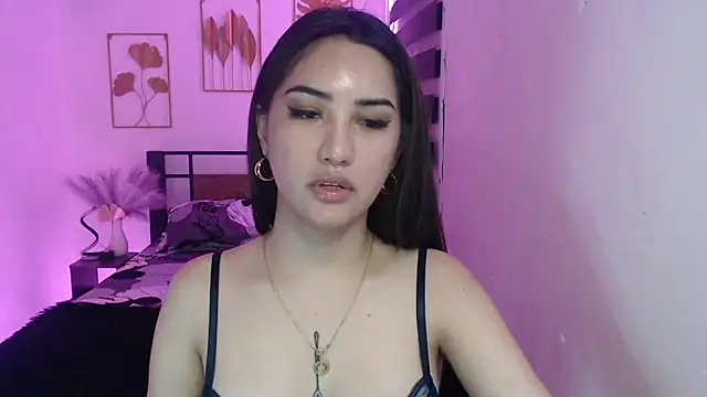 Snapshot of TS_QueenMistress chatting on March 17, 2025, 8:29 am TS QueenMistress online show from March 17, 2025, 8:29 am