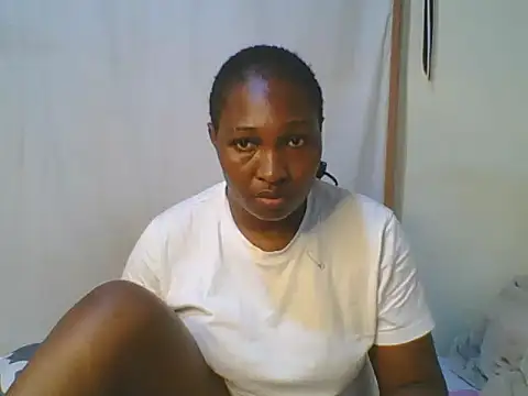 cute lavenda online show from May 3, 2026, 1:33 am