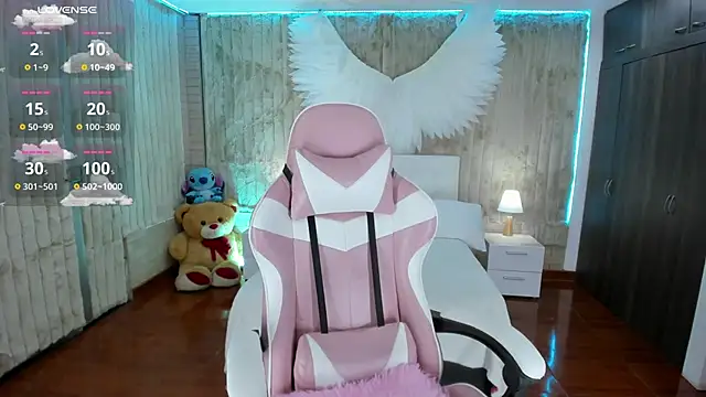 floryn susana online show from December 29, 2024, 1:02 am