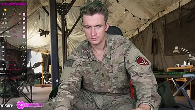 Snapshot of hornystripman97 chatting on December 2, 2024, 1:36 am hornystripman97 online show from December 2, 2024, 1:36 am