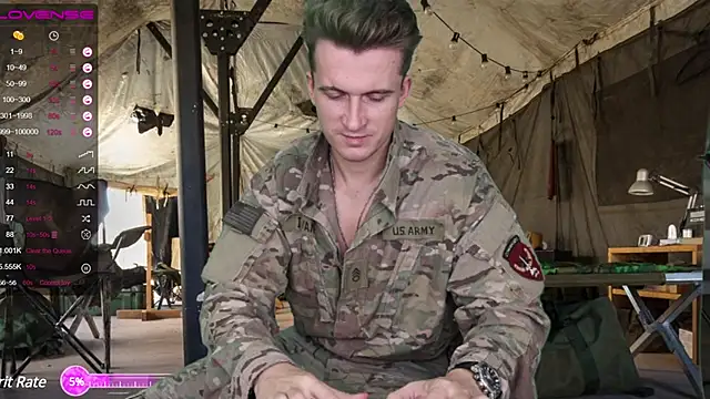 Snapshot of hornystripman97 chatting on December 6, 2024, 1:29 am hornystripman97 online show from December 6, 2024, 1:29 am