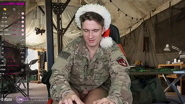 Snapshot of hornystripman97 chatting on December 17, 2024, 4:23 am hornystripman97 online show from December 17, 2024, 4:23 am