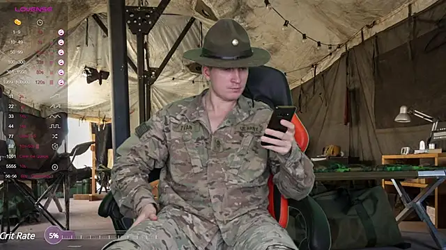 Snapshot of hornystripman97 chatting on January 19, 2025, 4:33 am hornystripman97 online show from January 19, 2025, 4:33 am