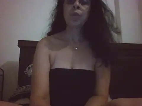 Susannemilf online show from September 12, 2025, 3:34 pm