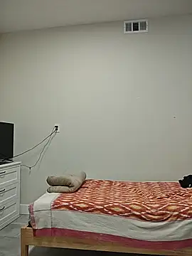 Susannemilf online show from October 25, 2025, 3:36 am