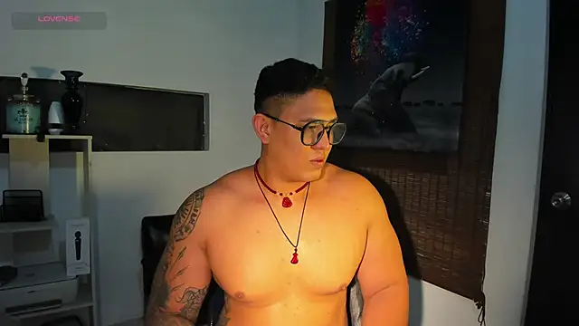 Colton Massif online show from January 10, 2025, 10:39 am