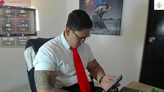 Snapshot of Colton_Massif chatting on October 21, 2025, 7:14 pm Colton Massif online show from October 21, 2025, 7:14 pm