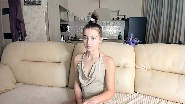 ElizSweet online show from February 5, 2025, 7:10 pm