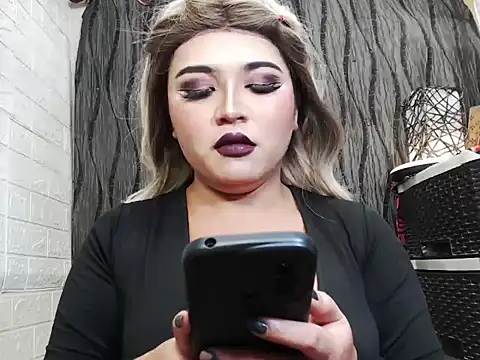 x12inchanaconda online show from October 26, 2025, 12:27 am