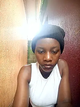 Petite li online show from March 21, 2026, 7:13 am