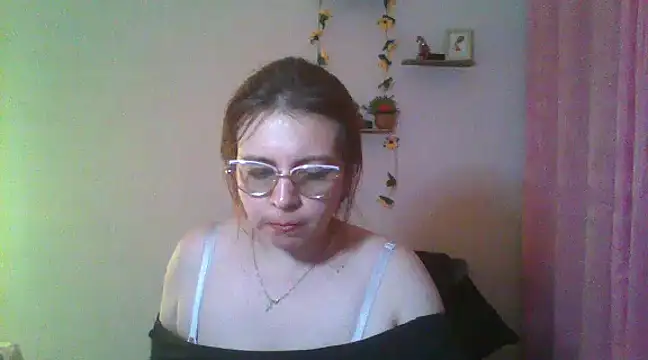 lorenitabella online show from January 28, 2025, 12:15 am