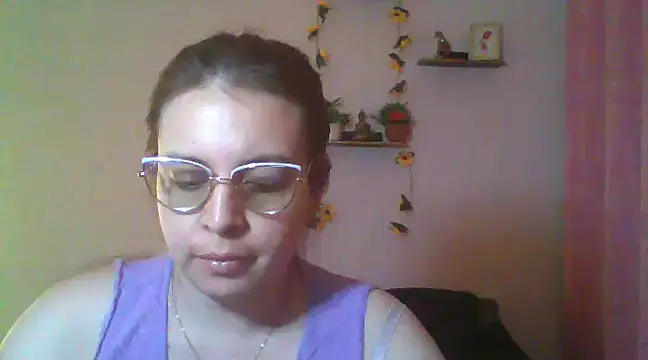 lorenitabella online show from January 28, 2025, 8:25 am